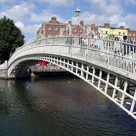 City Centre Studio Near The Water Sleeps 3 Apartment Dublin